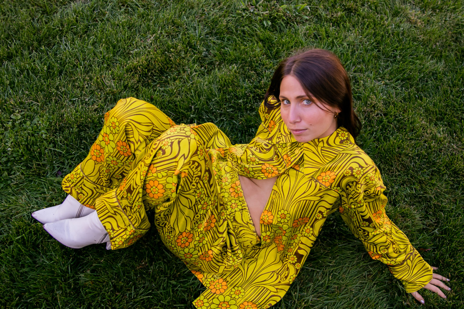 Interview Lily Meola Lost In Concert