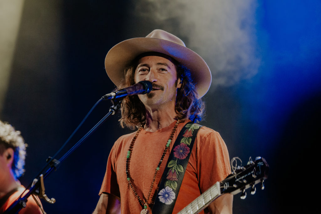 Jesse Roper at the Hollywood Theatre - Lost In Concert